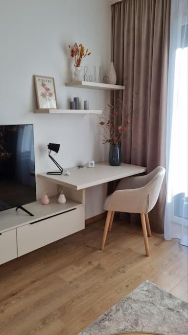 M&M2 Apartment Near Center With Free Parking - Ac Кошице Екстер'єр фото